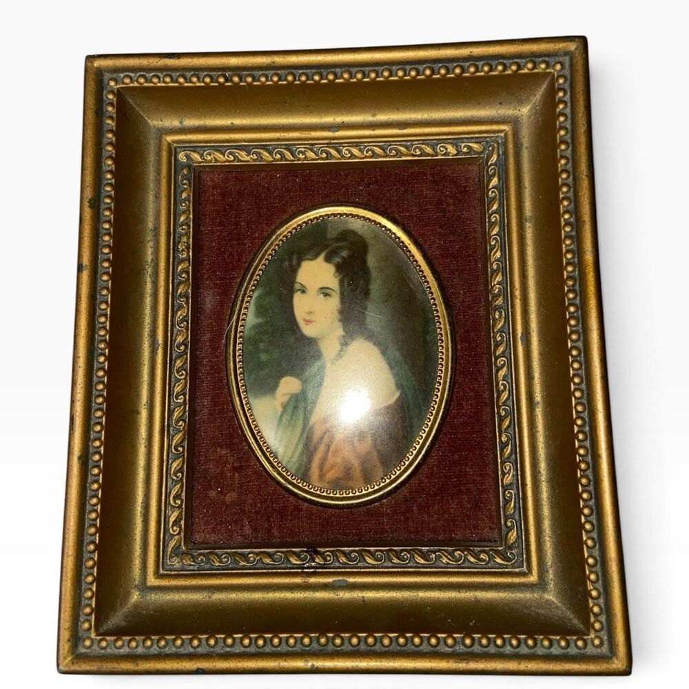 VTG‼ A Cameo Creation Gold Framed Portrait Lady Hamilton by George Romney 5.5”